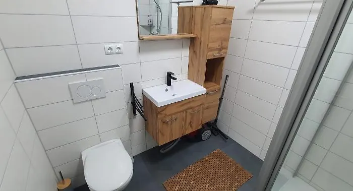 Ladenlokal Beim Metzger Becker *